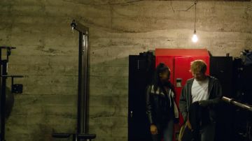 The sweatshirt hoody grey Ed Sheeran in his clip Shape of you