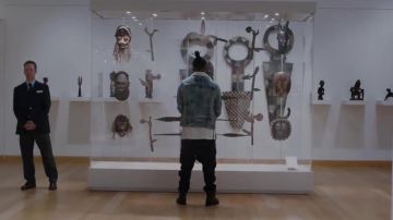 Ankle boots Balmain Erik Killmonger (Michael B. Jordan) in a Black Panther