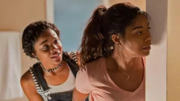 Silver Chain Choker worn by Jasmine Russell (Ajiona Alexus) as seen in Breaking In
