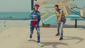 Los jeans Dsquared2 de Moha en el video musical N'DA de MMZ