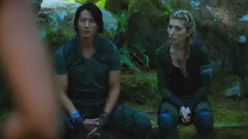 The necklace snake Reileen Kawahara (Dichen Lachman) in Altered Carbon