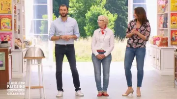 Les escarpins bouts ouverts dorés de Julia Vignali dans Le Meilleur pâtissier du 27/02/2018