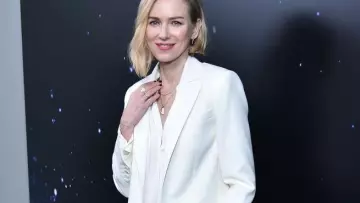 Jacket Zadig and Voltaire worn by Naomi Watts in the parade Zadig et Voltaire New York seen in seven to eight the 25.02.18