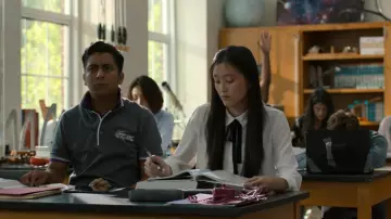 Polo Lacoste zipped Flash Thompson (Tony Revolori) in Spider-Man : Homecoming