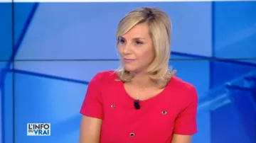 The red dress with grommets Laurence Ferrari in The info of the true of the 09/02/2018