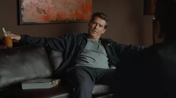 Jacket windbreaker Lacoste of Adam Lang (Pierce Brosman) in The Ghost Writer