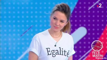 Le t-shirt Egalité de Olivia Schaller dans Télématin du 08/03/2018