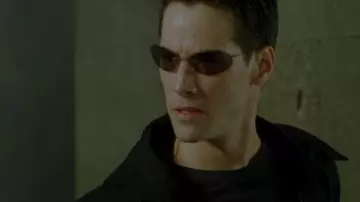 Les lunettes de soleil de Neo (Keanu Reeves) dans The Matrix