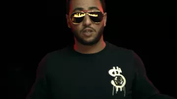 La sudadera Phillip Plein de Lacrim en su clip Noche feat. Damso