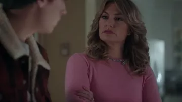 Le pull Kate Spade d'Alice Cooper (Mädchen Amick) dans Riverdale S02E15