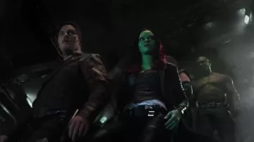 The wig violet Gamora (Zoe Saldana) in Avengers : Infinity War