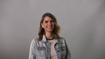 The jacket in jean Mossimo Supply Co Malia Tate (Shelley Hennig) in Teen Wolf S06E01