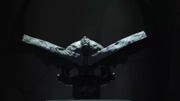 La réplique argentée de la couronne de Surtur dans Thor : Ragnarok