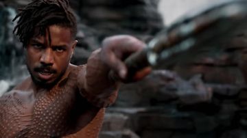 E­rik Kill­mon­ger's (Mi­chael B. Jor­dan) spear and sword as seen in Black Pan­ther