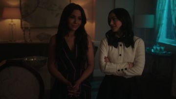 Le top rayé sans manches d'Hermione Lodge (Marisol Nichols) dans Riverdale S02E16