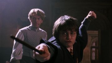 The magic wand of Harry Potter (Daniel Radcliffe) in Harry Potter and the Chamber of Secrets
