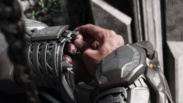 Pulsera de cuentas Kimoyo de Shuri (Letitia Wright) como se ve en Black Panther