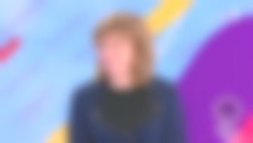 The zipped jacket style biker jacket navy of Valérie Maurice in Télématin from the 27/03/2018