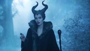 La réplique du sceptre de Maléfique (Angelina Jolie) dans Maléfique