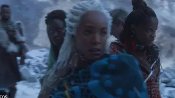 Shuri's (Le­ti­tia Wright) Basotho orange blanket as seen in Black Pan­ther