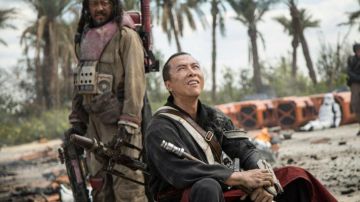 Chir­rut Imwe's (Don­nie Yen) staff replica as seen in Rogue One: A Star Wars Story