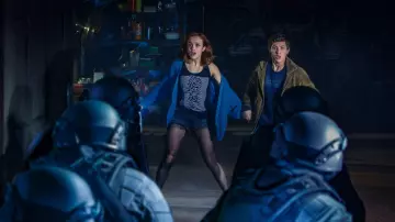 Le débardeur Joy Division de Samantha Evelyn Cook / Art3mis (Olivia Cooke) dans Ready Player One