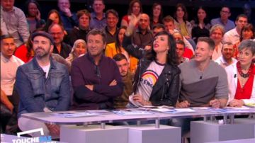 La camiseta francesa de Géraldine Maillet en #TPMP Touche pas à mon poste del 29/03/2018