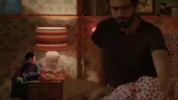 The alarm clock digital Lego Superman seen in the movie Josephine rounds