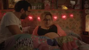 The photo frame in the shape of glasses seen in the film Josephine rounds