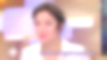 La chemise col étoiles de Marion Ruggieri dans C à vous du 02/04/2018