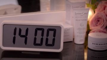 Le Baume coiffant cire Bois de Rose de Leonor Greyl dans Jour J