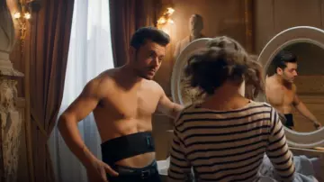 Le boxer Calvin Klein de Gabriel (Kev Adams) dans Love Addict