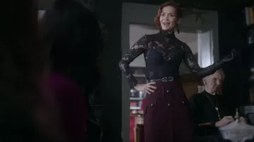 The skirt claret Penelope Blossom (Nathalie Boltt) in Riverdale S02E17