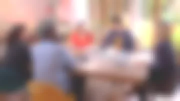 Le sweat Ping Pong de Benjamin Muller dans La maison des maternelles du 13/04/2018