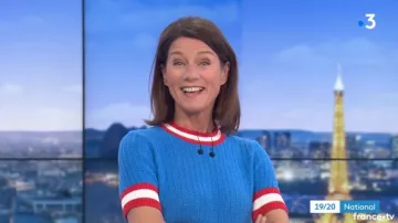 El jersey azul de Carole Gaessler en Le 19/20 del 10/04/2018