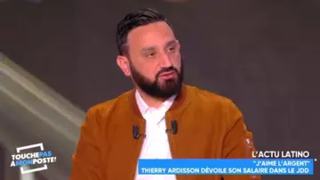 La veste bomber en daim camel de Cyrille Hanouna dans #TPMP Touche pas à mon poste du 16/04/2018