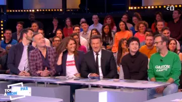 La soberbia camiseta de Valérie Benaïm en #TPMP Touche pas à mon poste del 03/04/2018