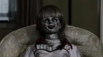 Replique de la poupée Annabelle dans le film Annabelle
