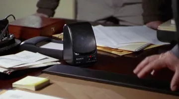 Speakers Sony in The Firm