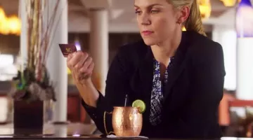 The Mug "Moscow Mule Hammered Copper" in Better Call Saul