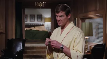 The watch Pulsar Led James Bond (Roger Moore) in Live and let die