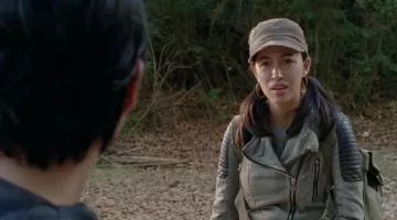 La veste Forever 21 de Rosita Espinosa (Christian Serratos) dans The Walking Dead