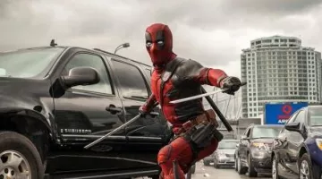Real Katanas from Ryan Reynolds in Deadpool