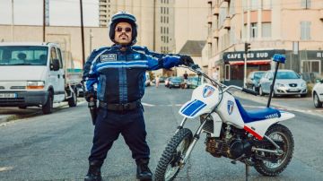 Sunglasses, Ray Ban Aviator Michel Petrucciani (Anouar Toubali) in Taxi 5