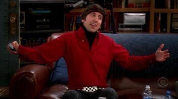 Che­ckered Rec­tan­gu­lar Belt Bu­ckle worn by Howard Wolowitz (Simon Helberg) as seen in The Big Bang Theory S01E13