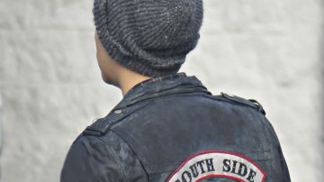 Southside Serpents Veste portée par Jughead Jones (Cole Sprouse) comme on le voit dans Riverdale S02E12
