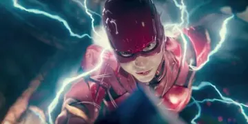 La réplique du masque de Flash de Barry Allen (Ezra Miller) dans Justice League