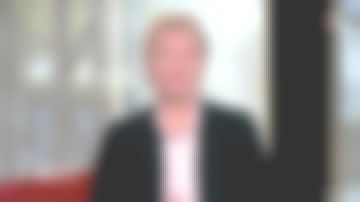 Le chemisier en soie d'Elise Lucet dans Envoyé spécial du 19.04.2018