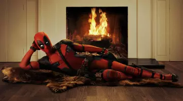 Deadpool belt buckle worn by Wade Wilson / Deadpool (Ryan Reynolds) as seen in Deadpool