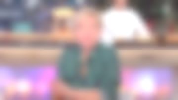 La camisa estampada de Anne-Elisabeth Lemoine en Cà vous del 07/03/2018 (versión de vestir)